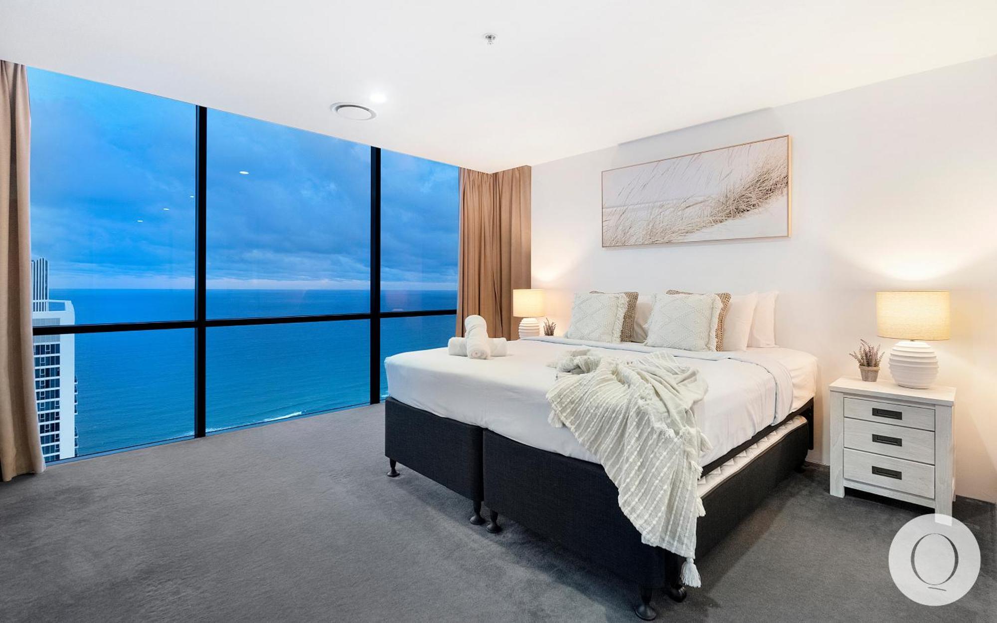 גולד קוסט 5 Bedroom Executive Sub Penthouse In The Heart Of Surfers With Full Ocean Views - Sleeps 12 - Circle On Cavill Amazing!! מראה חיצוני תמונה